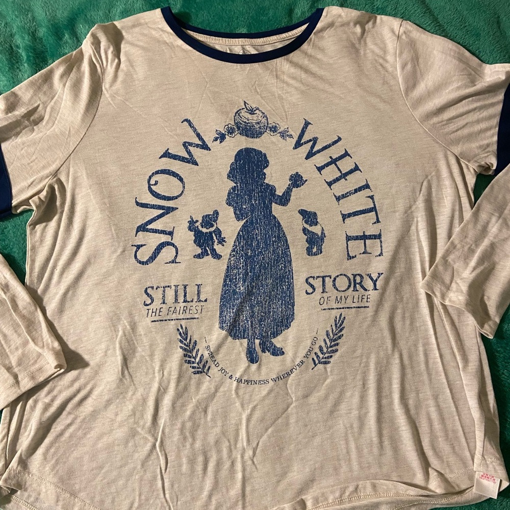 Disney Snow White Women’s Long Sleeve Shirt